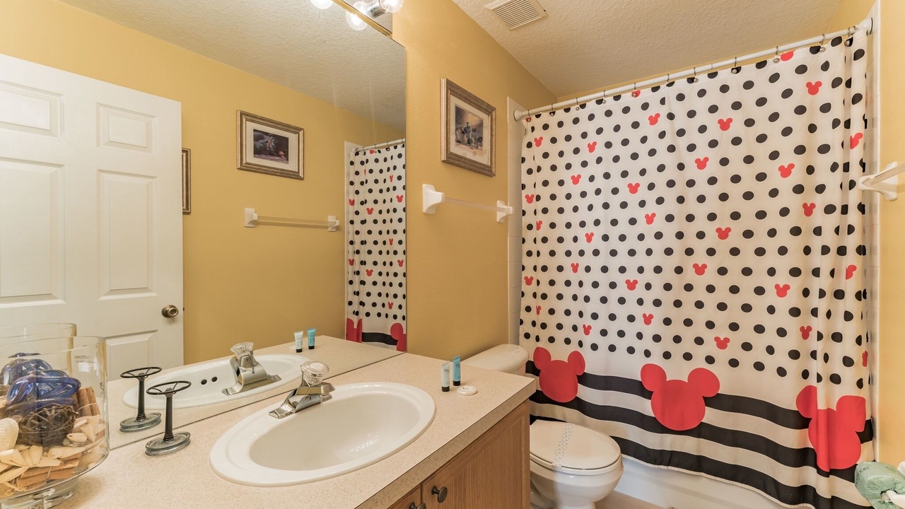 Photo of Bathroom in Windsor Palms