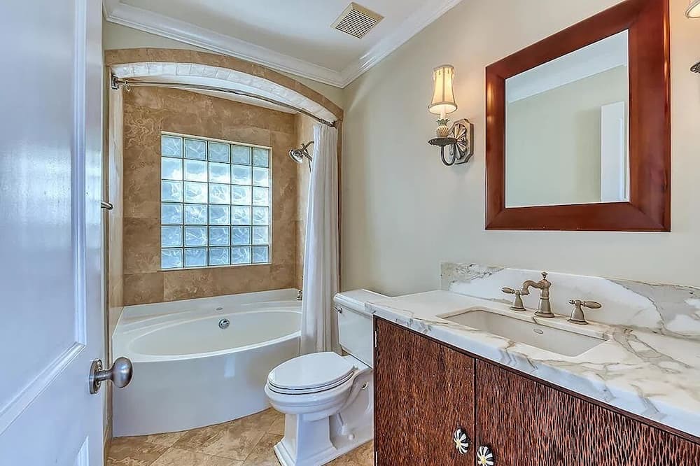 Photo of Bathroom in Florida North Atlantic Coast
