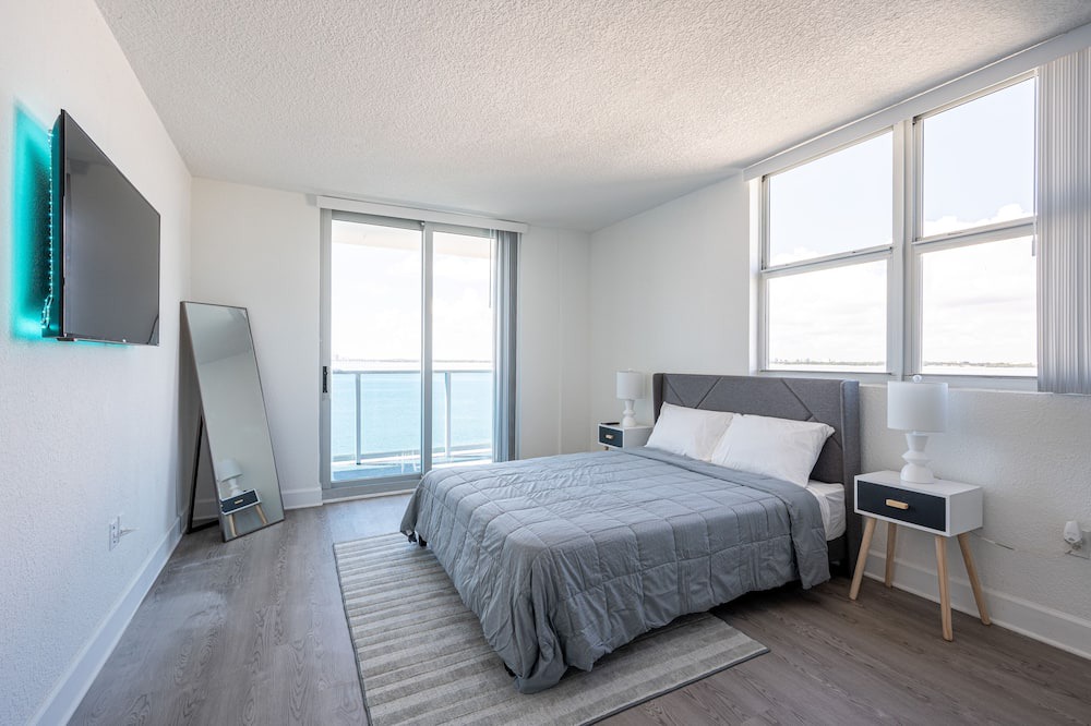 Photo of Bedroom in North Bay Village
