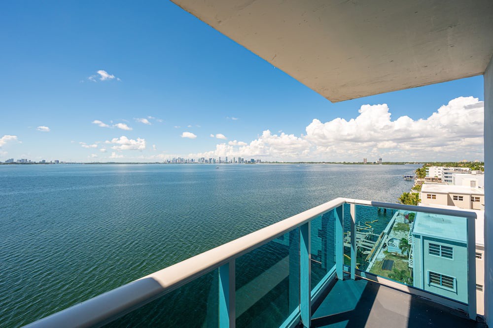 Photo of Patio Balcony in North Bay Village