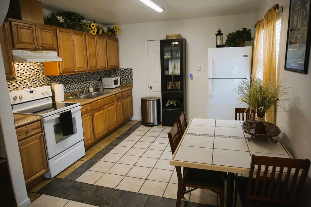 Photo of Kitchen in Fruitville