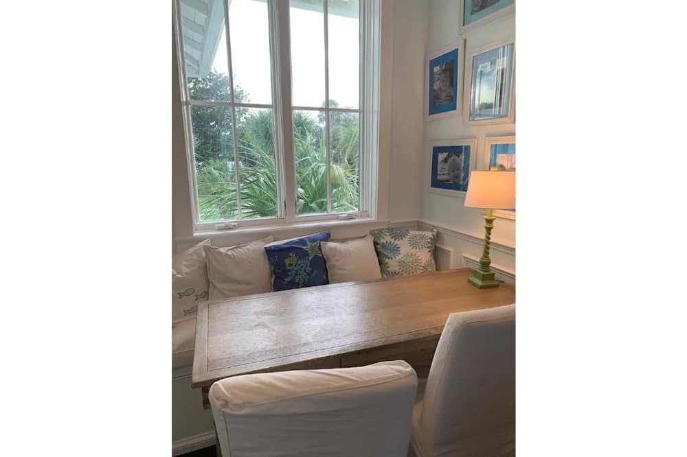 Photo of Kitchen in Edgewater