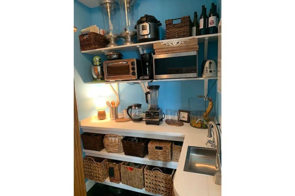 Photo of Kitchen in Edgewater