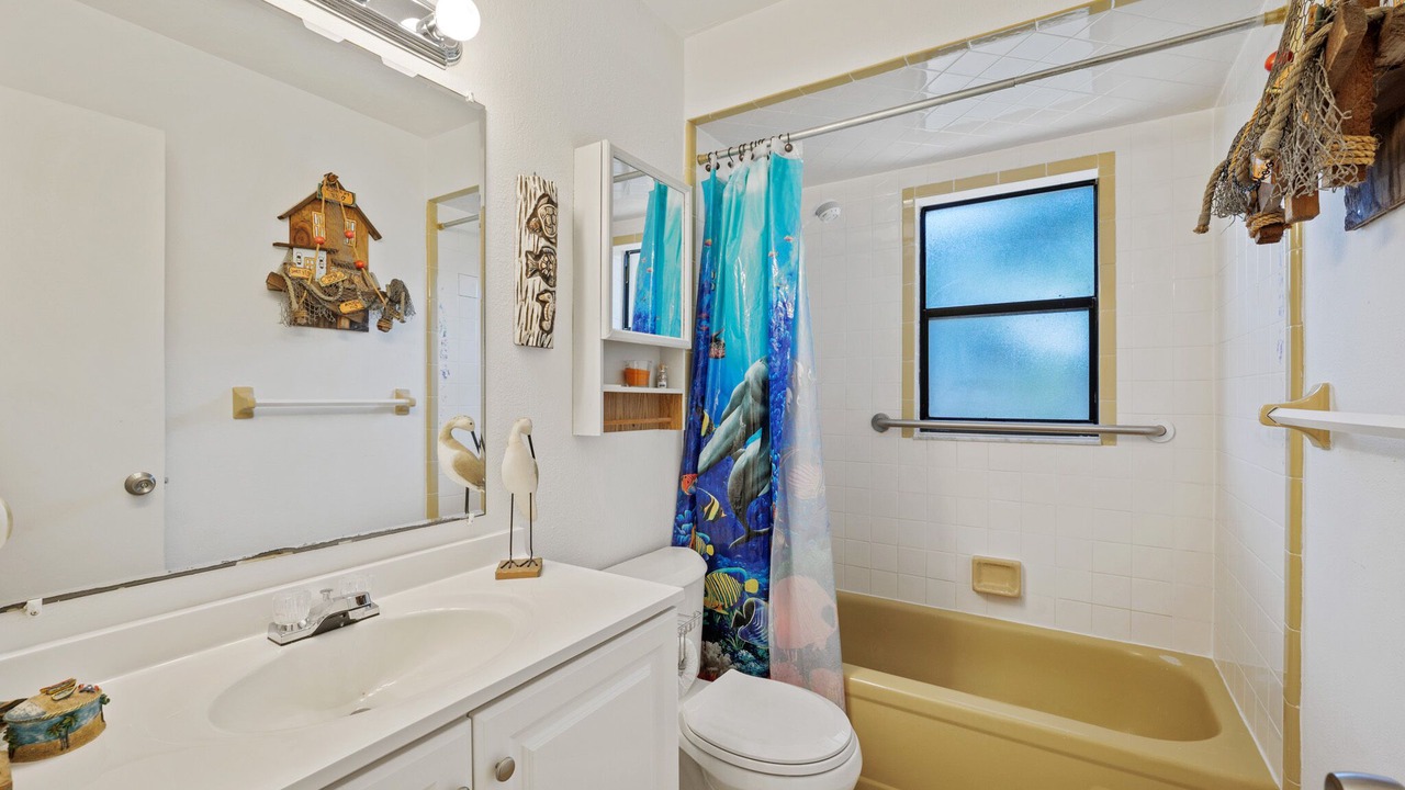 Photo of Bathroom in Harbor Point