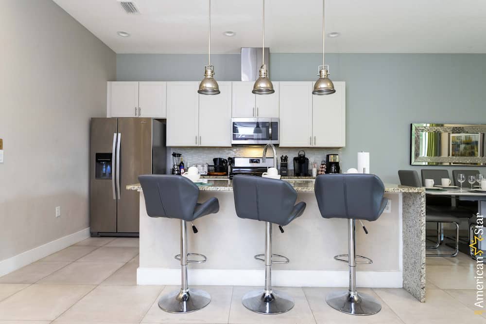 Photo of Kitchen in Crestwynd Bay