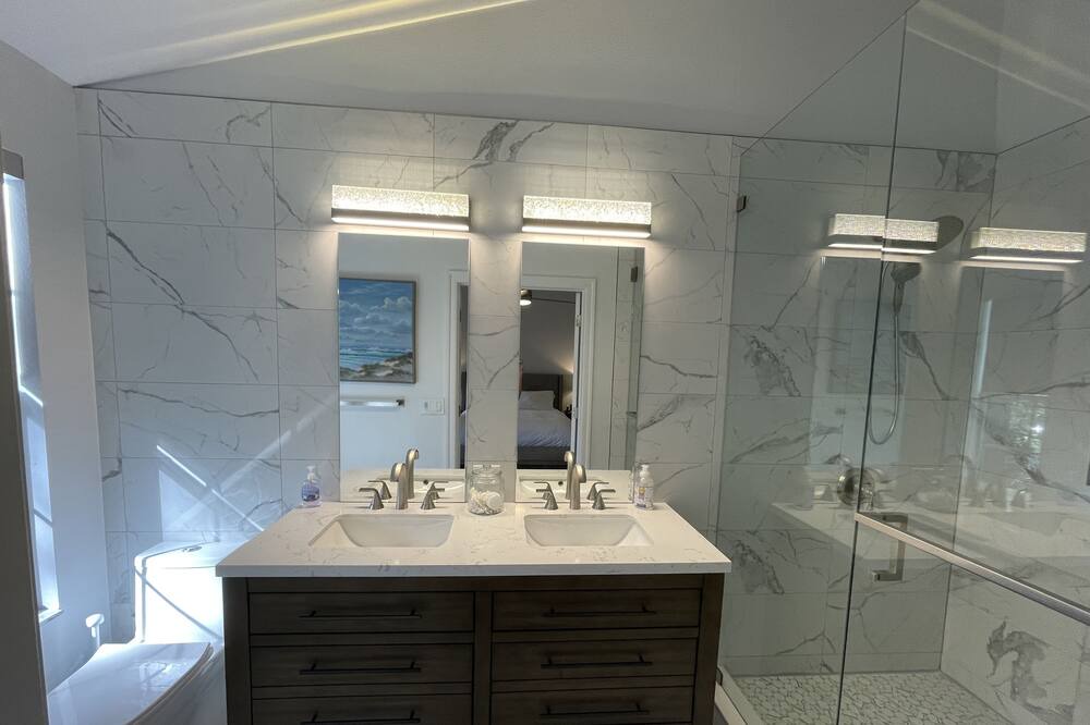 Photo of Bathroom in Ballast Point