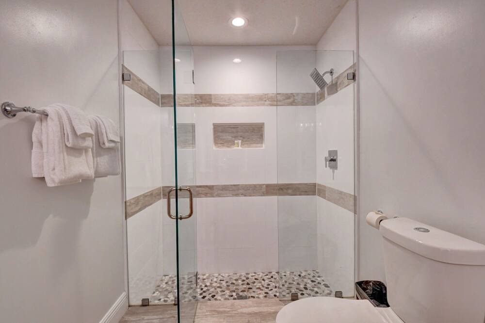 Photo of Bathroom in Boynton Beach
