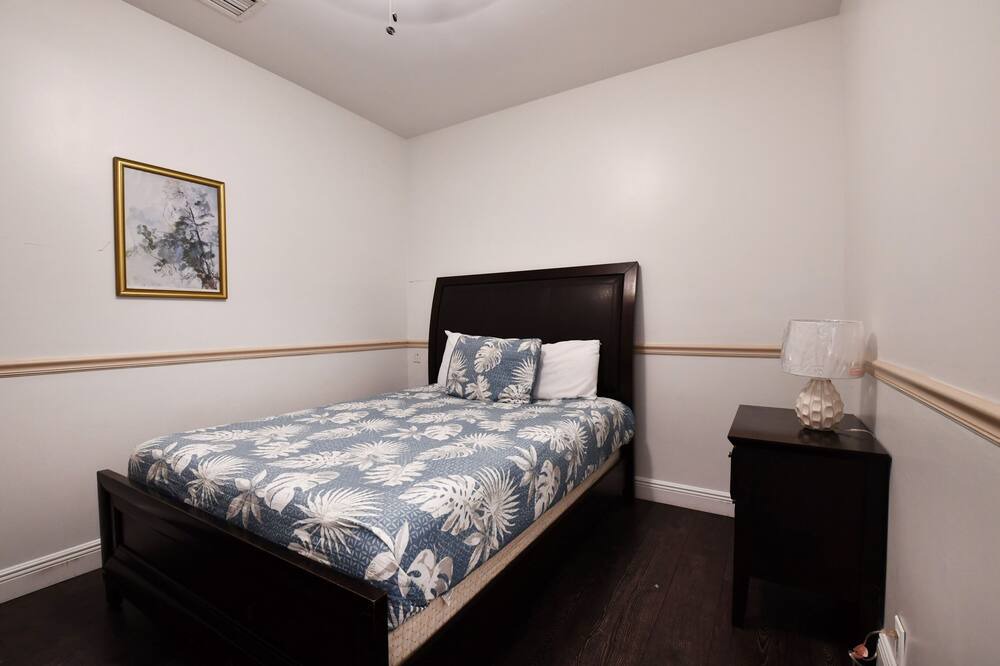 Photo of Bedroom in Boynton Beach