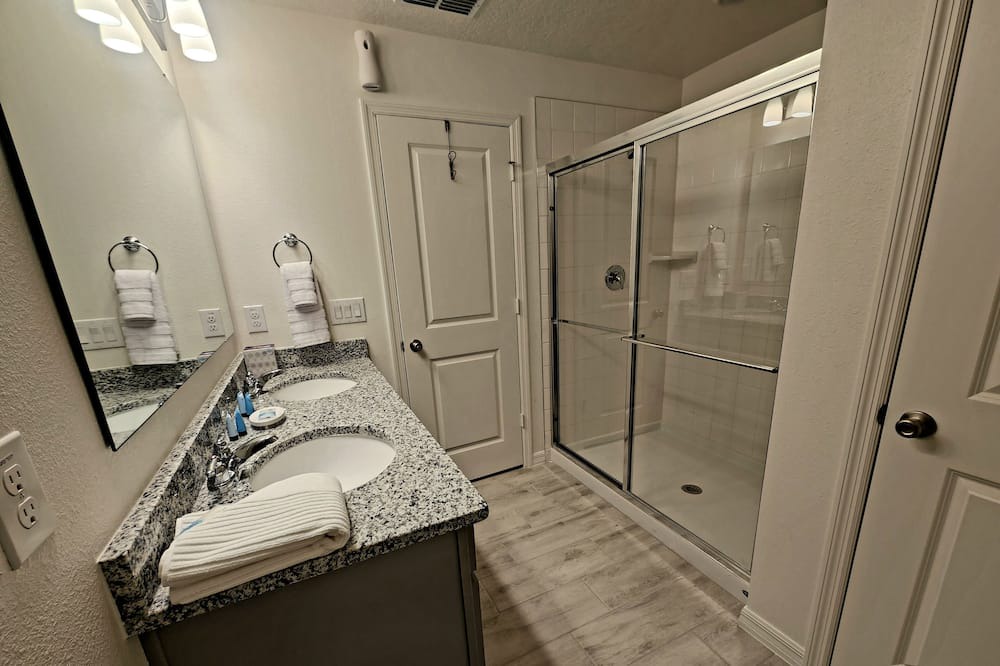 Photo of Bathroom in Wellington