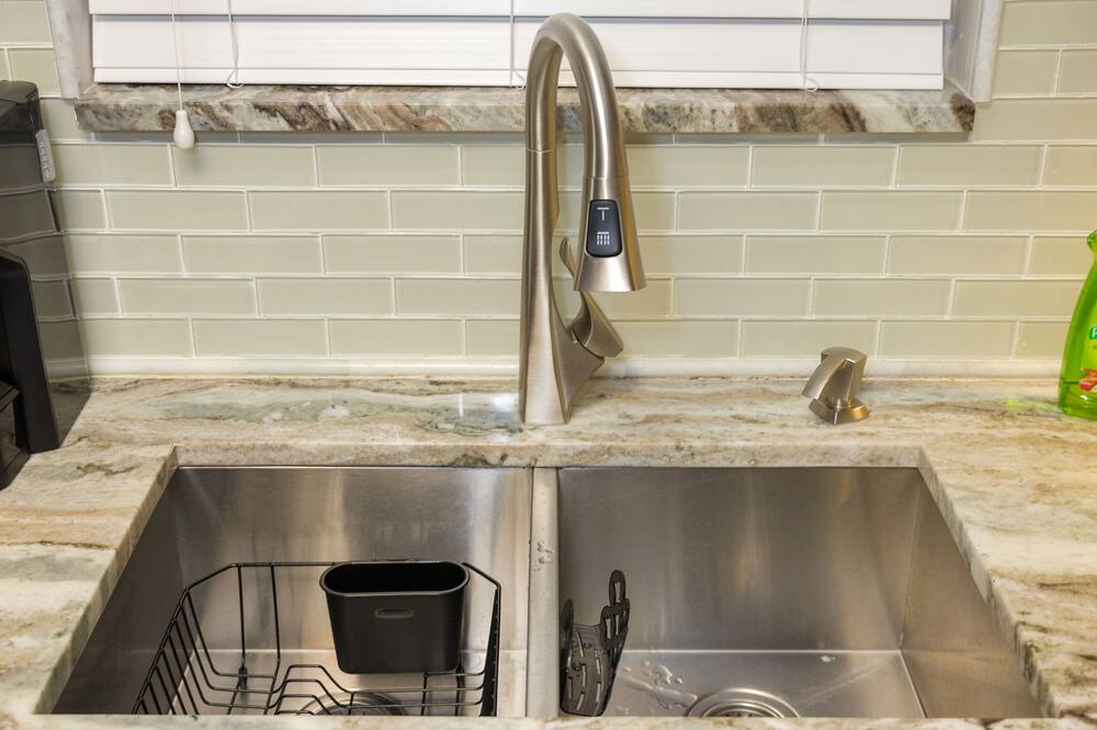 Photo of Kitchen in Egypt Lake-Leto