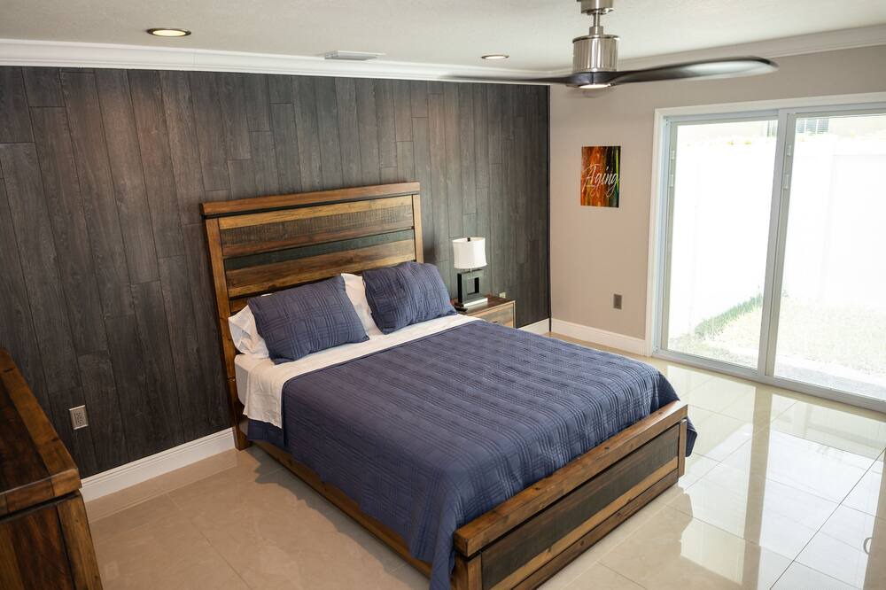 Photo of Bedroom in Egypt Lake-Leto