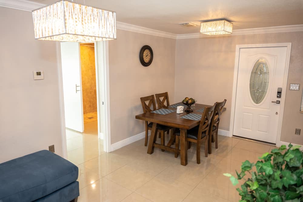 Photo of Kitchen in Egypt Lake-Leto