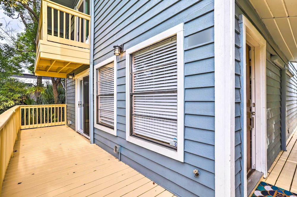 Photo of Patio Balcony in Historic Old Northeast