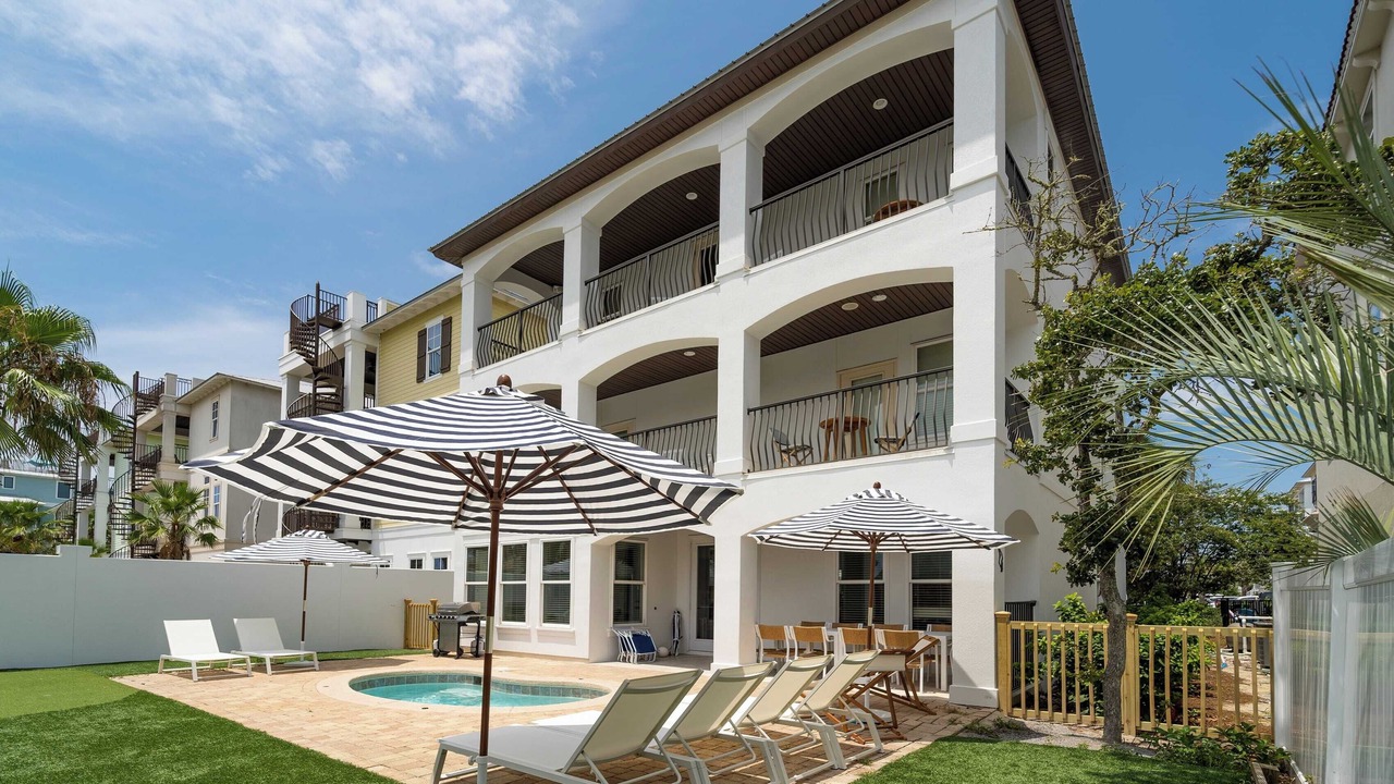 Photo of Patio Balcony in Frangista Beach