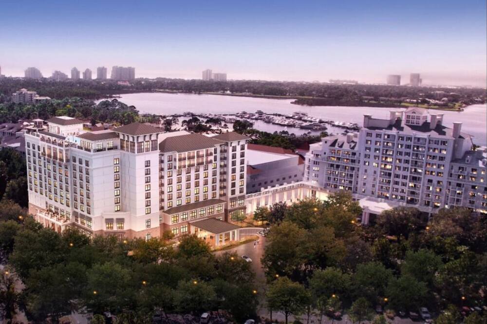 Photo of Outdoor in Baytowne Wharf