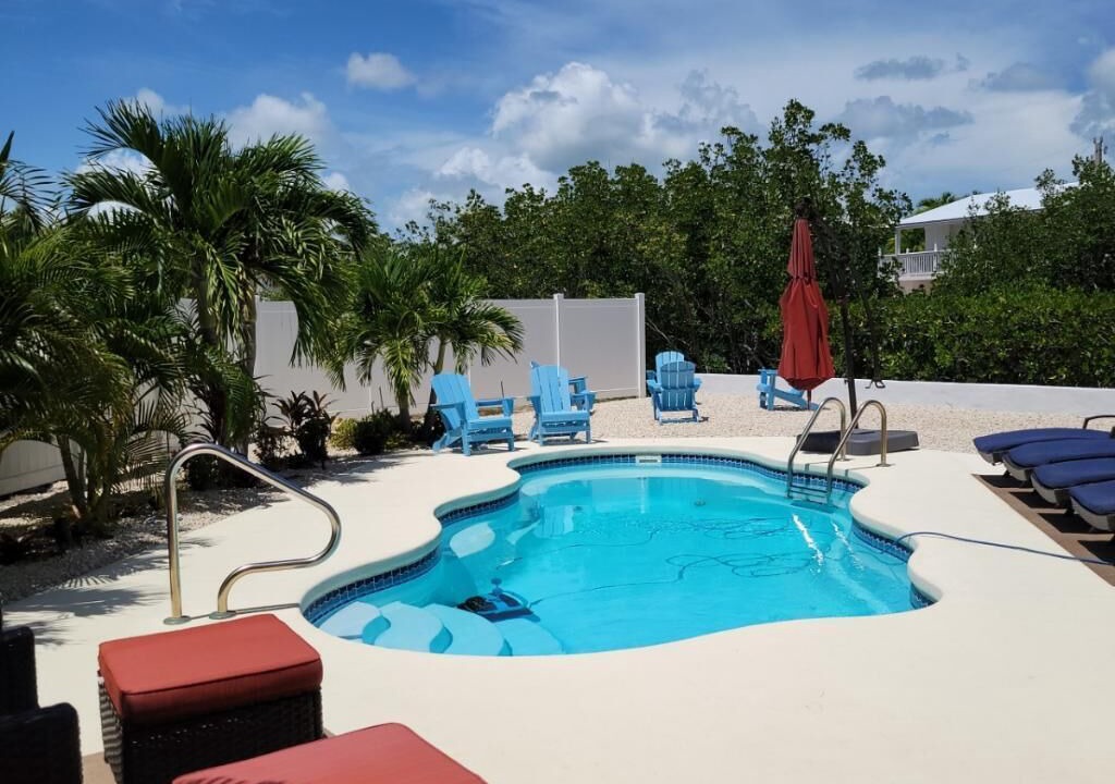 Photo of Outdoor in Breezeswept Beach Estates