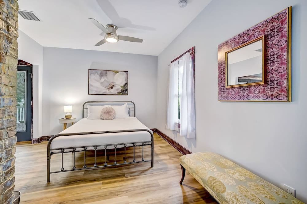Photo of Bedroom in Springfield