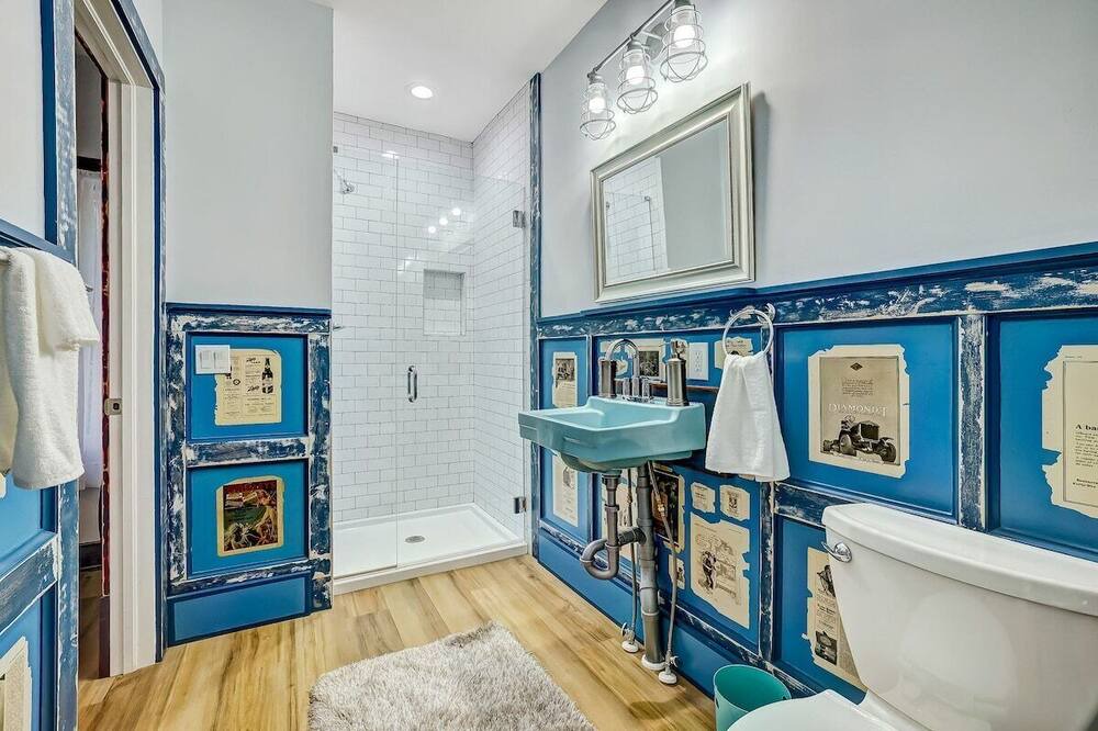 Photo of Bathroom in Springfield