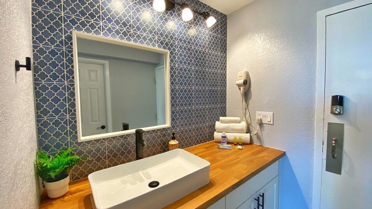Photo of Bathroom in Daytona Beach