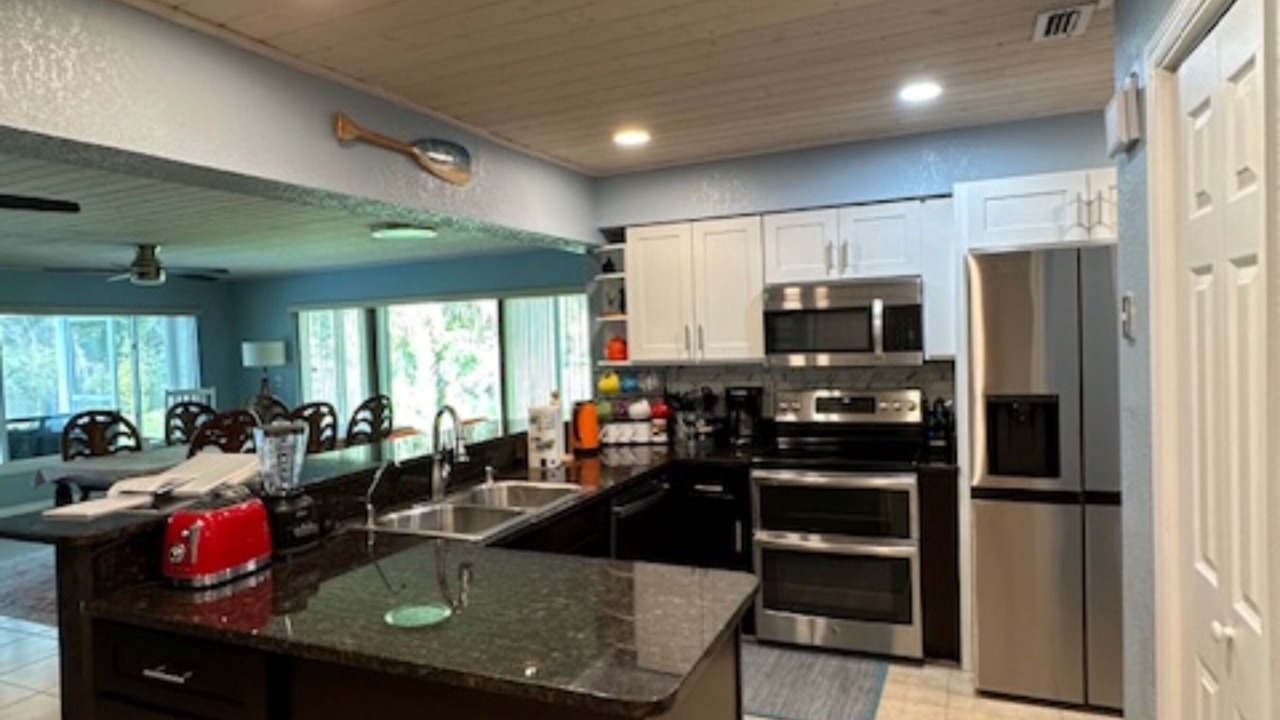 Photo of Kitchen in Yankeetown