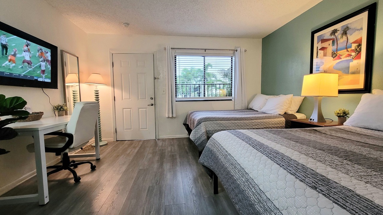 Photo of Bedroom in South Palm Park Neighborhood Association