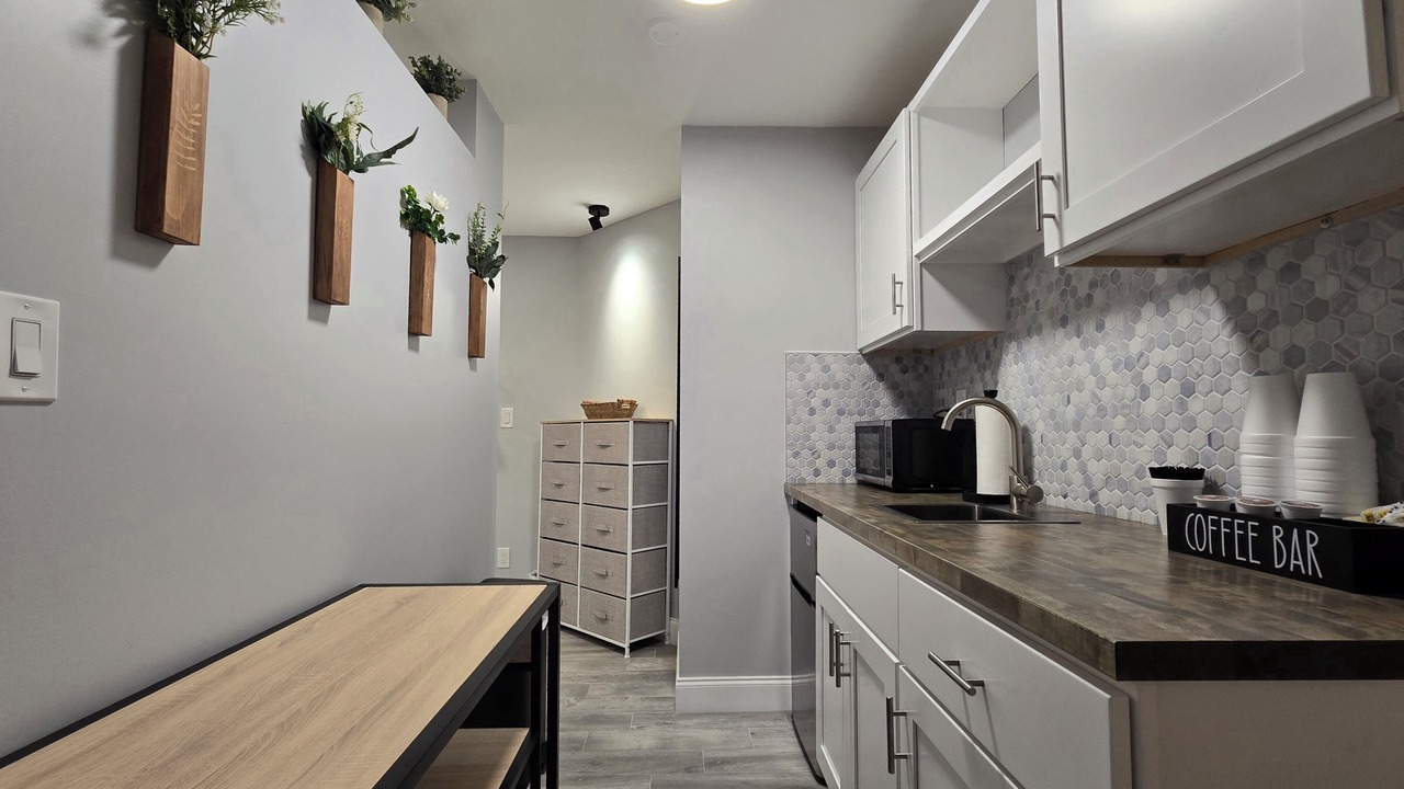 Photo of Kitchen in South Palm Park Neighborhood Association