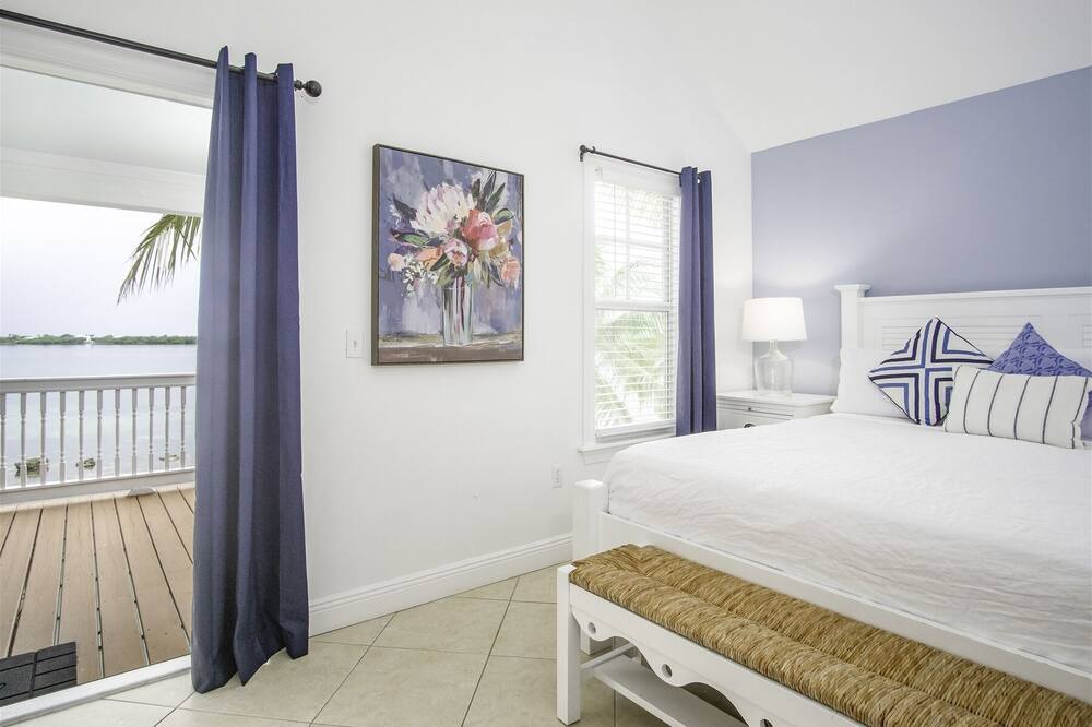 Photo of Bedroom in Indigo Reef Marina Homes