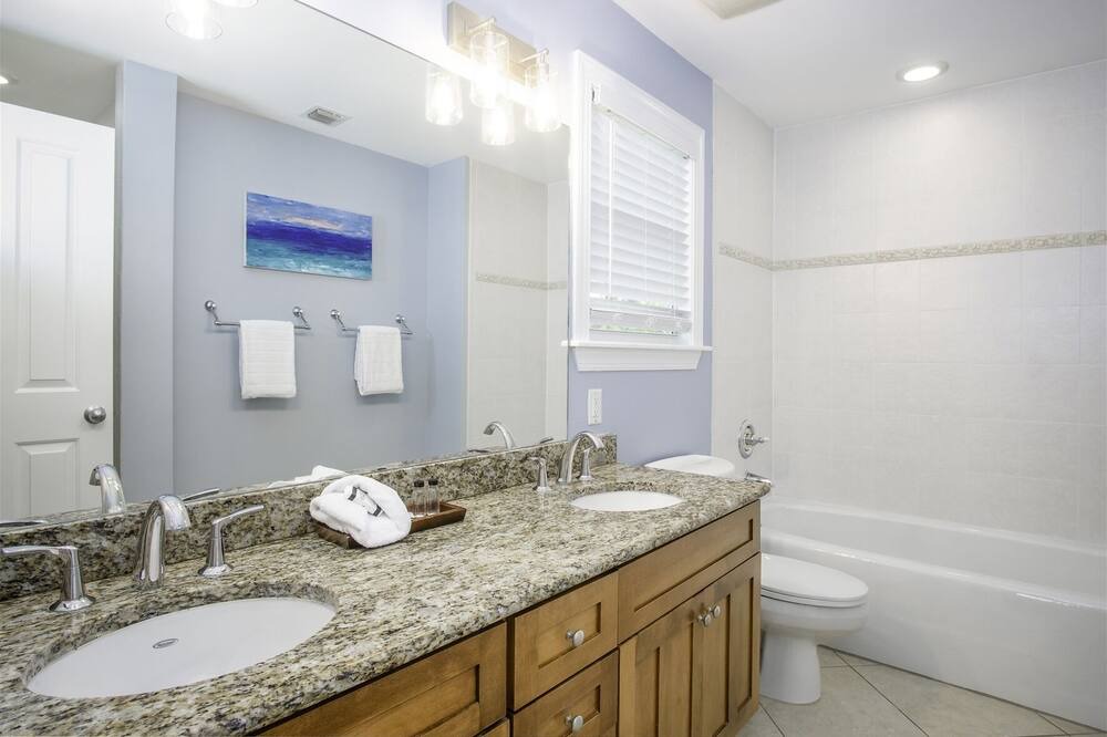 Photo of Bathroom in Indigo Reef Marina Homes