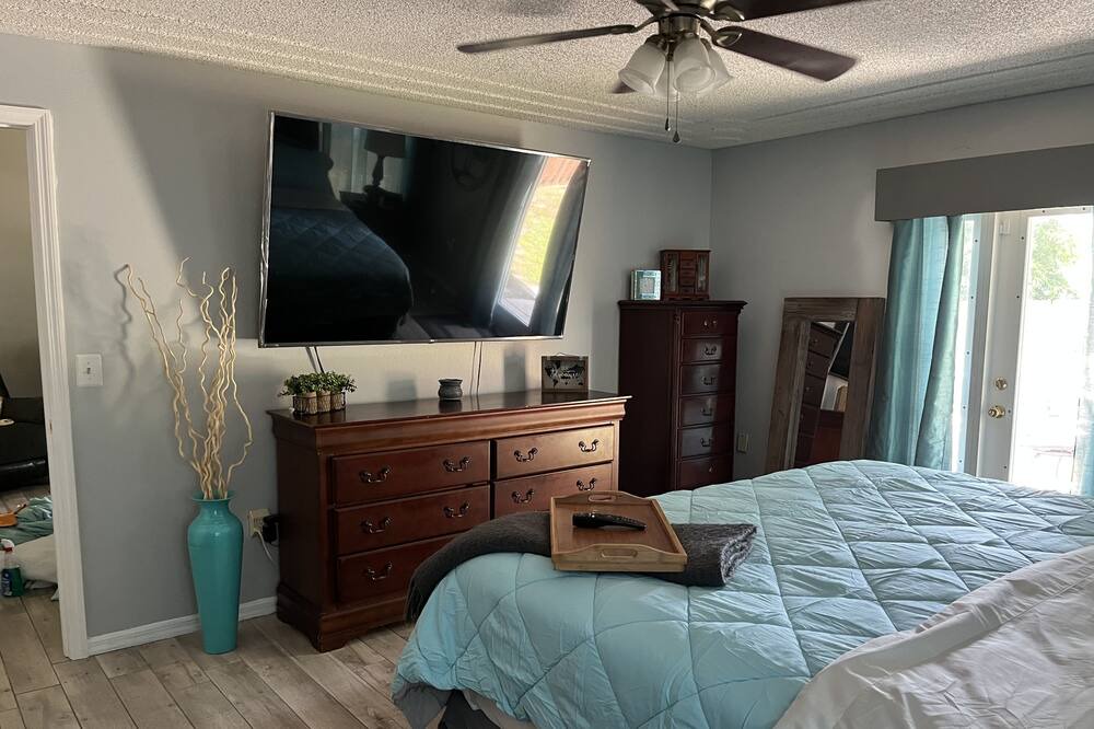Photo of Bedroom in Port Saint John