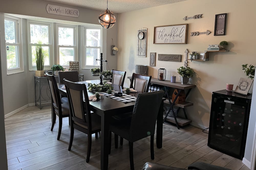 Photo of Kitchen in Port Saint John