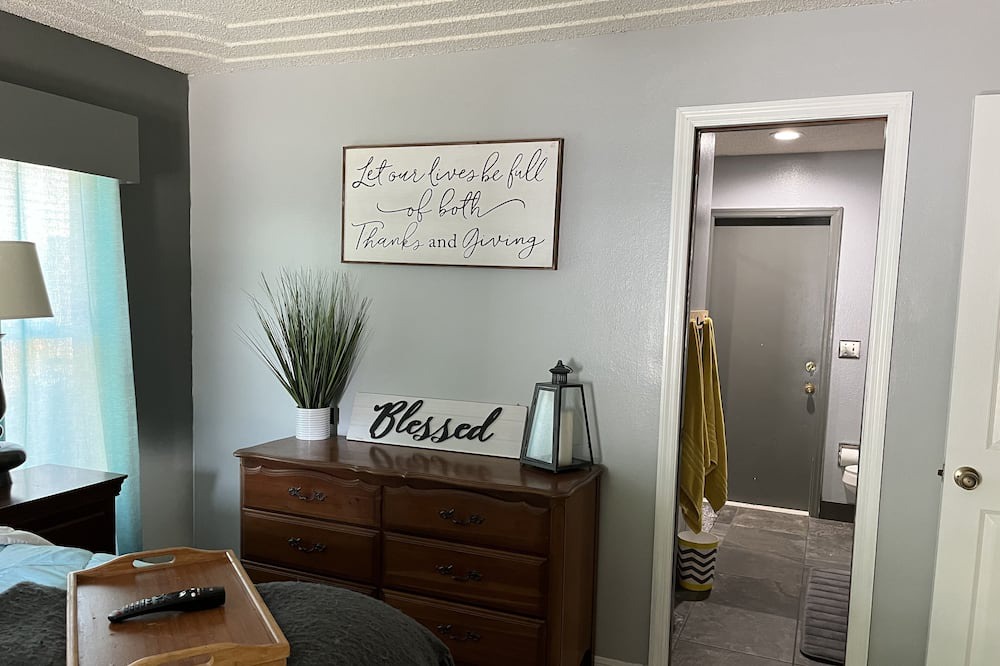 Photo of Bedroom in Port Saint John