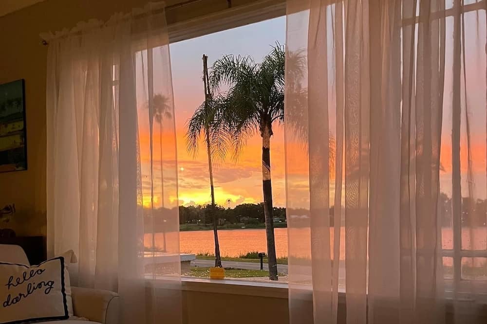 Photo of Livingroom in Florida South Atlantic Coast