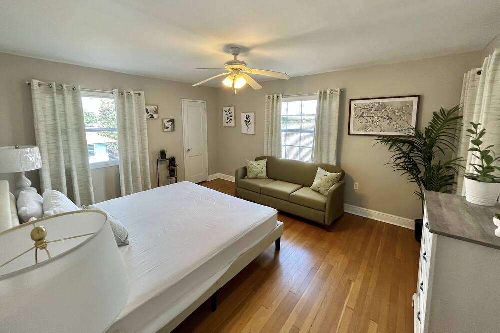 Photo of Bedroom in Florida South Atlantic Coast
