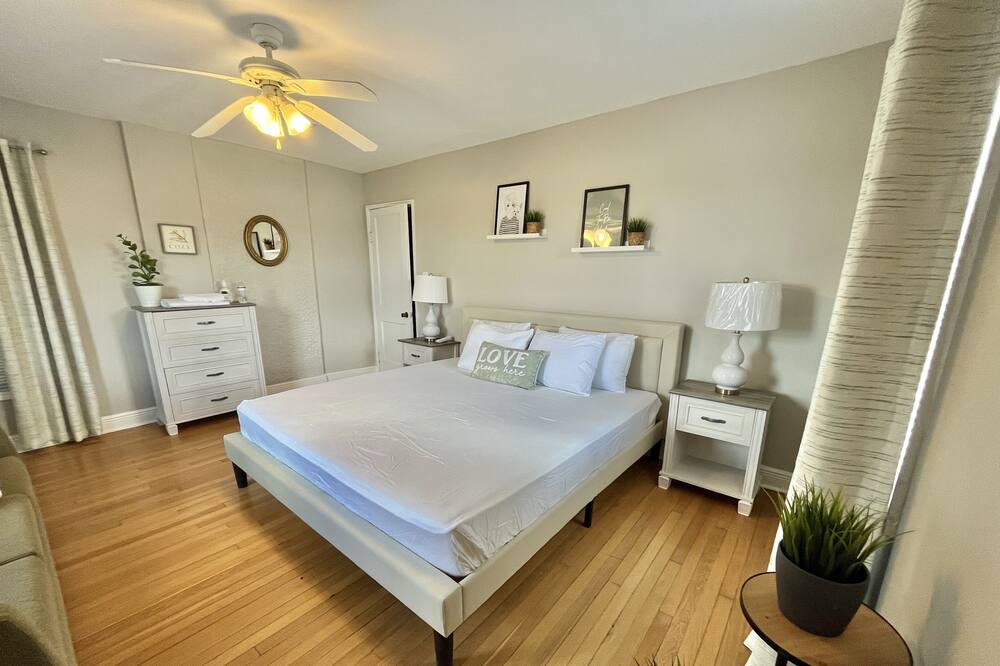 Photo of Bedroom in Florida South Atlantic Coast