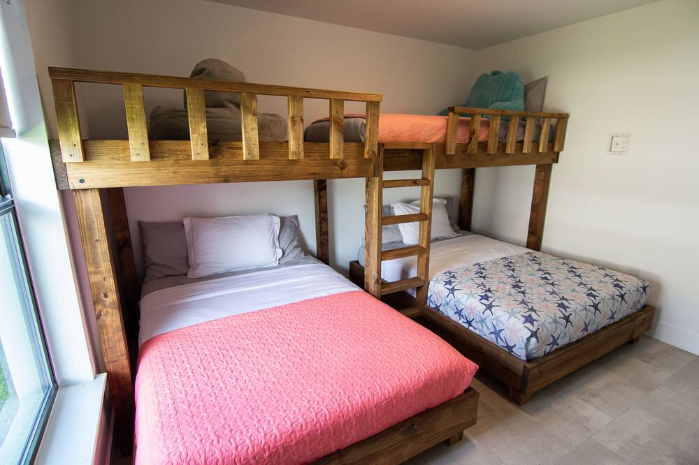 Photo of Bedroom in Mariner