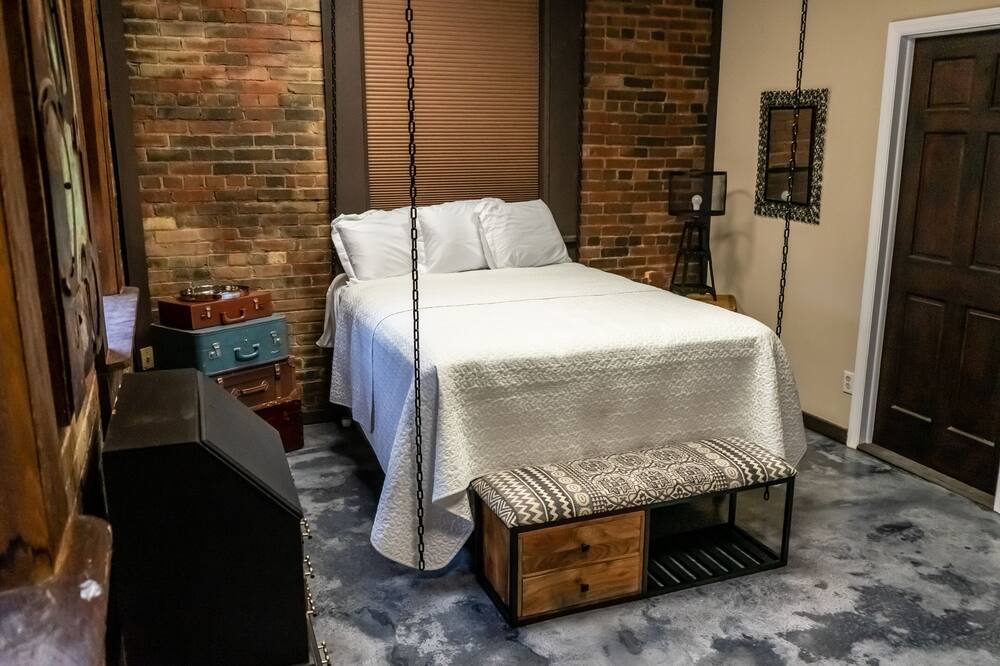 Photo of Bedroom in Dade City