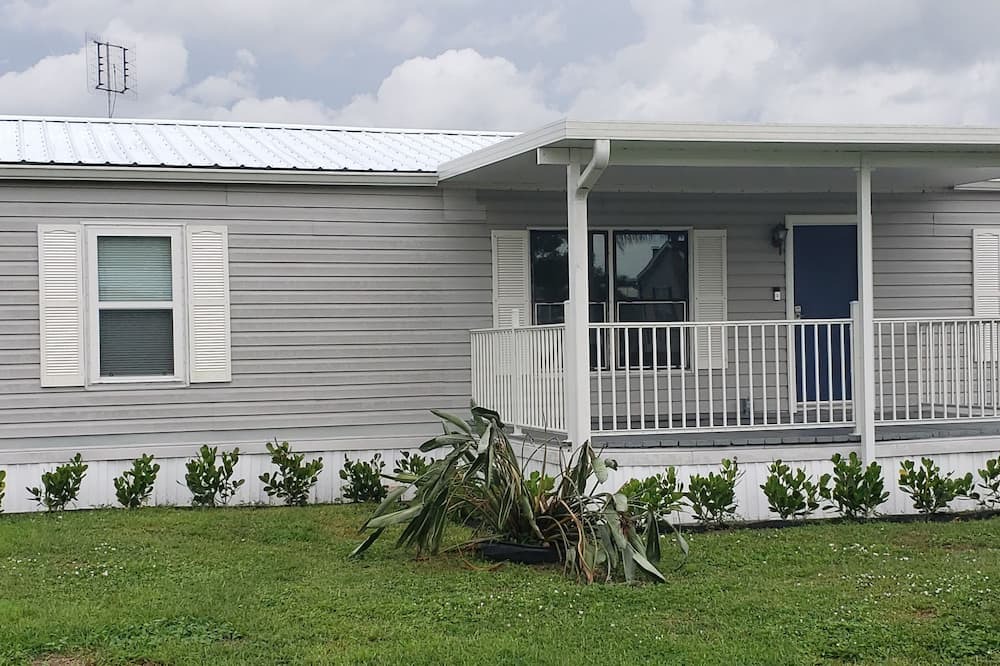 Photo of Outdoor in Taylor Creek