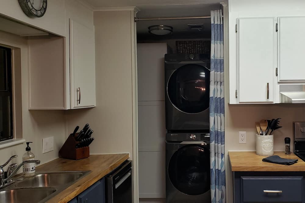 Photo of Kitchen in Taylor Creek