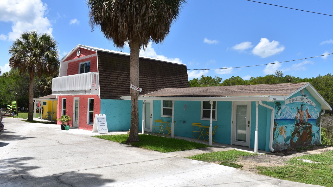 Photo of Outdoor in Weeki Wachee Gardens