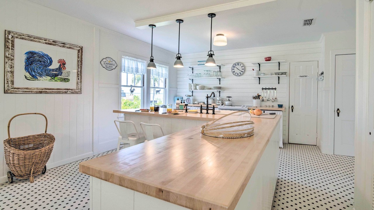 Photo of Kitchen in Eastlake Weir