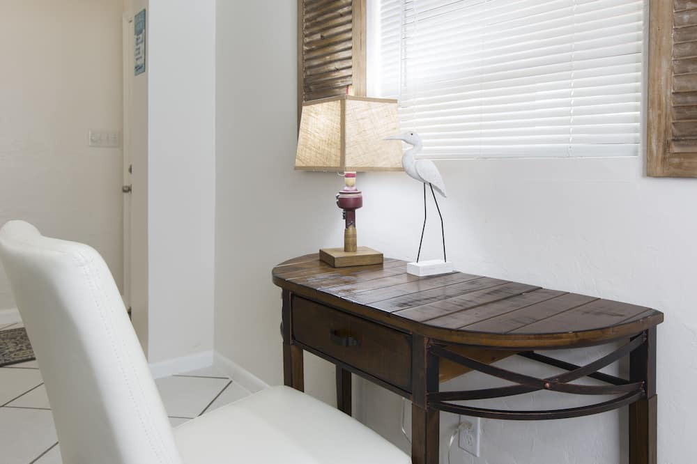 Photo of Bedroom in Highland Garden