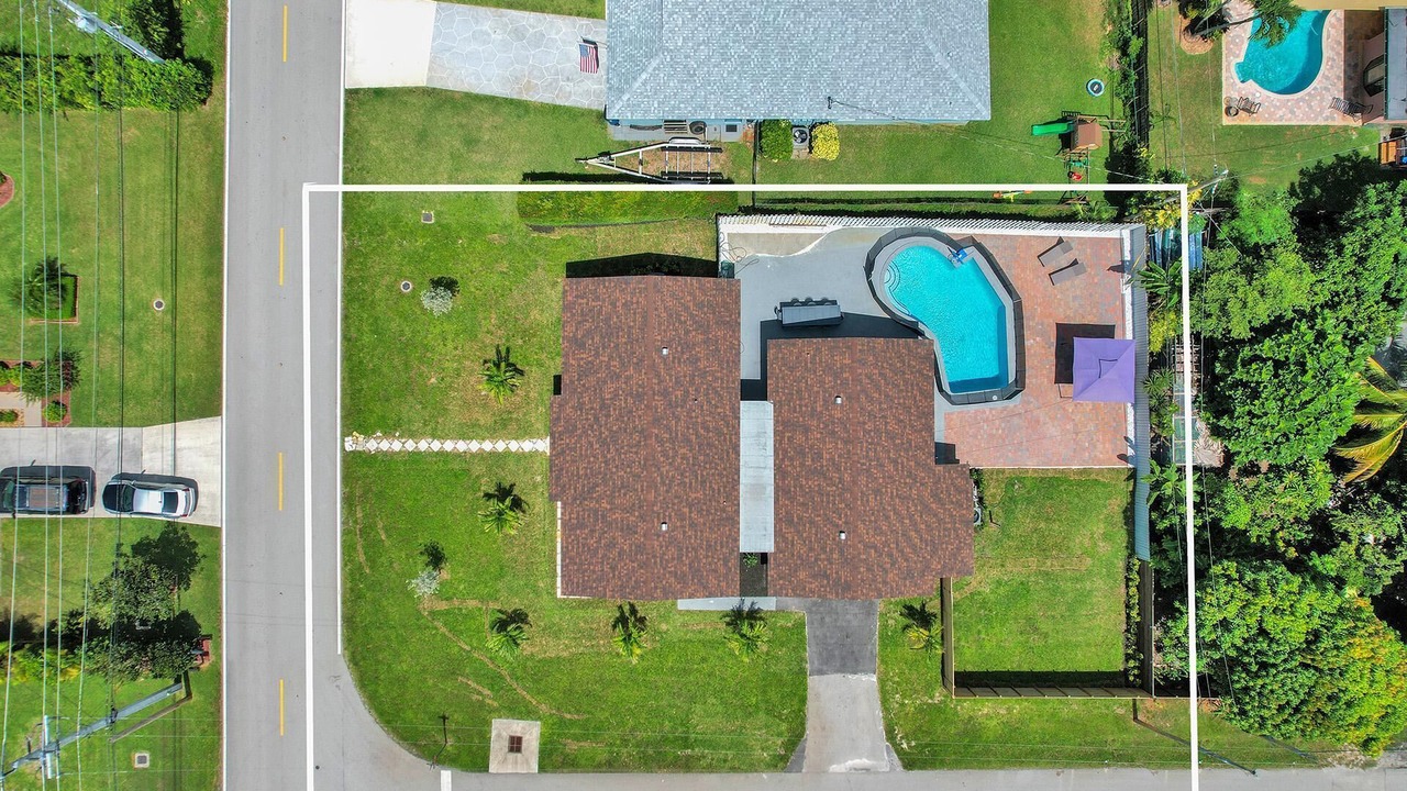 Photo of Outdoor in Sandalfoot Cove