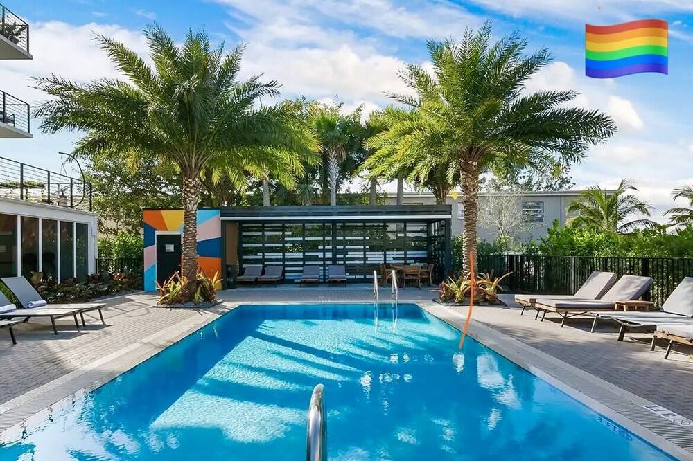 Photo of Outdoor in Wilton Manors