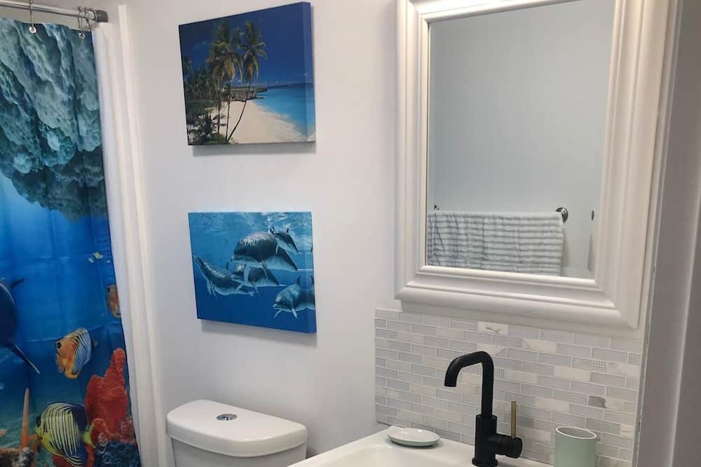 Photo of Bathroom in Lakeland