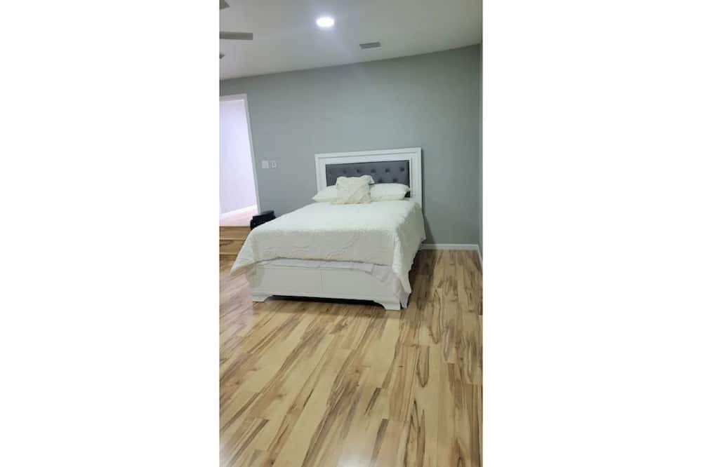 Photo of Bedroom in Southside