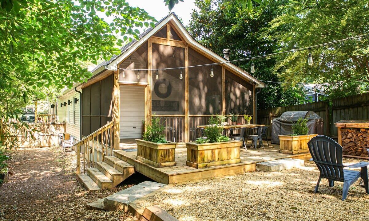 Photo of Outdoor in Cabbagetown