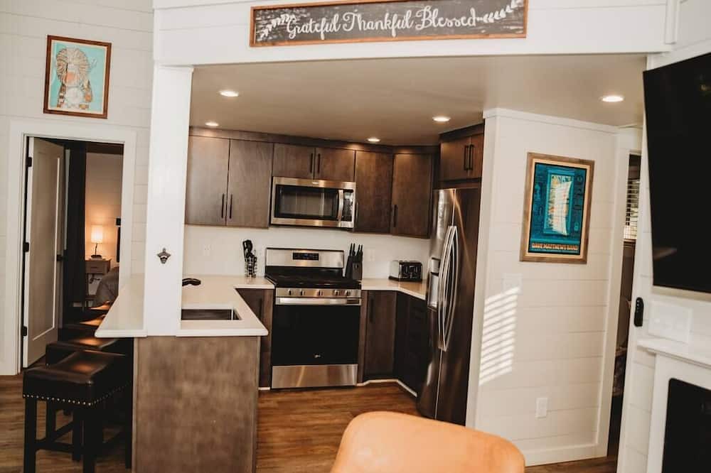 Photo of Kitchen in Tracy City