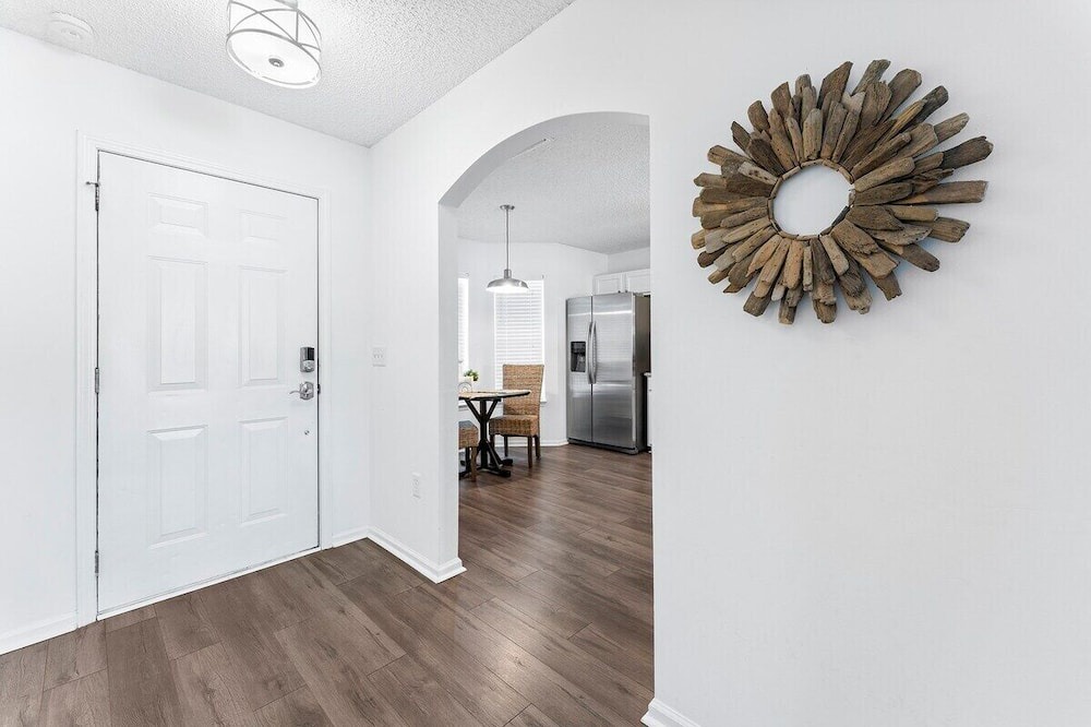 Photo of Bedroom in Sandalwood