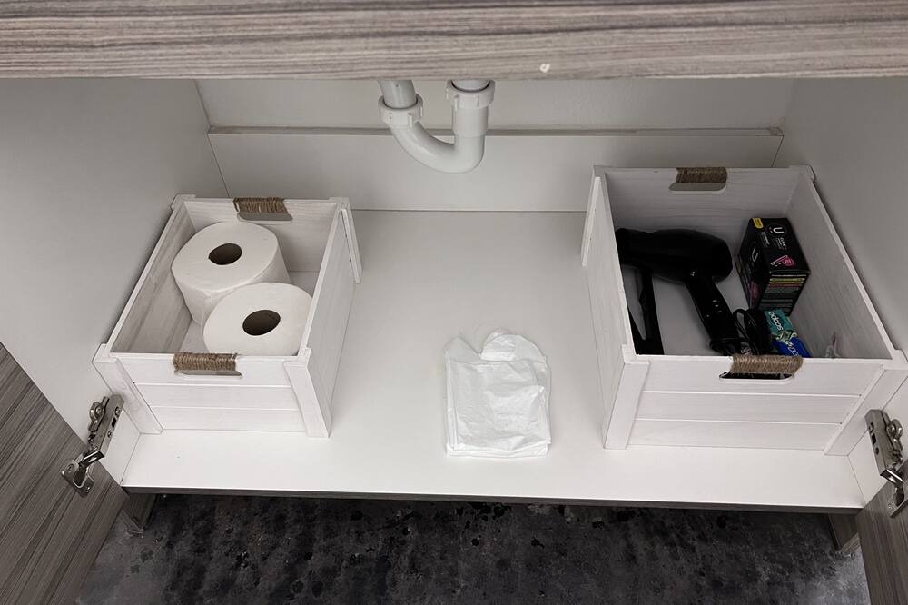 Photo of Bathroom in North Hyde Park