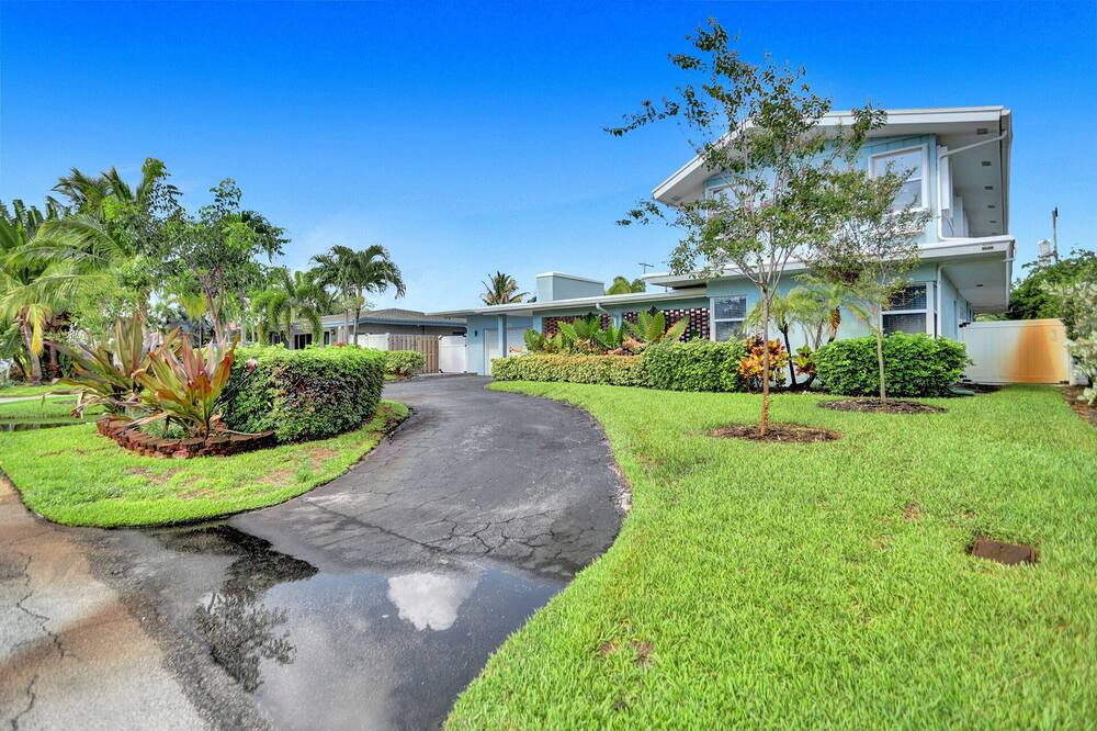 Photo of Outdoor in Cypress Lakes